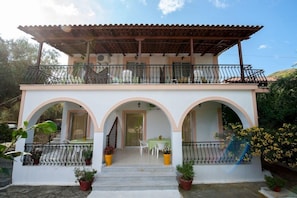 Exterior - Nikos Studios (Zakynthos)