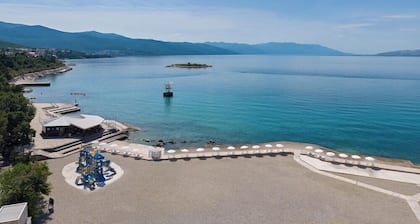 Aminess Vival Lisanj Family Hotel