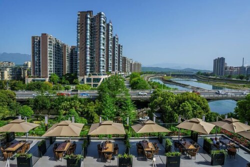 Jiangyou International Grand Hotel