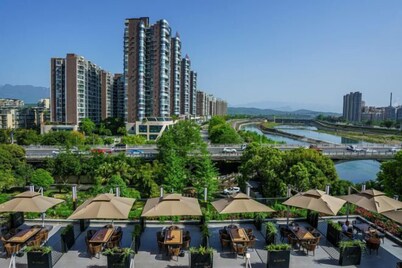 Jiangyou International Grand Hotel