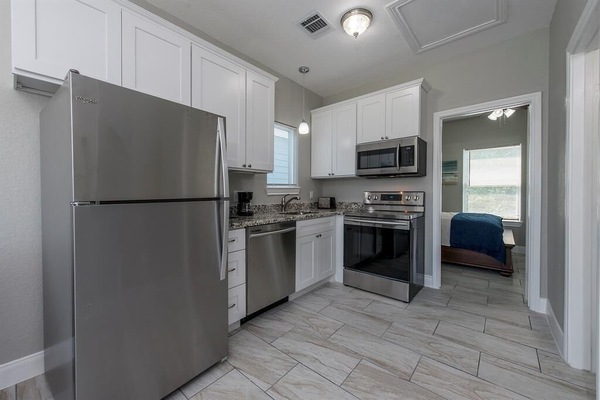 Microwave, oven, stovetop, dishwasher