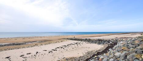 Plage à proximité, pêche sur place