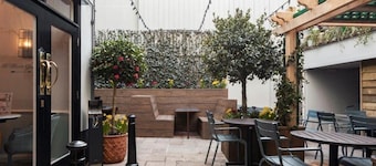 The Greyhound by Wetherspoon