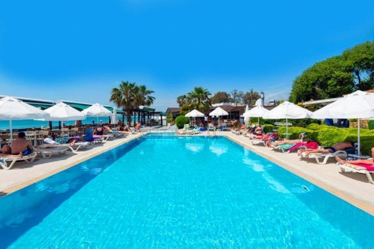 Indendørs pool, udendørs pool