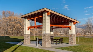 Área de parrilladas y picnic