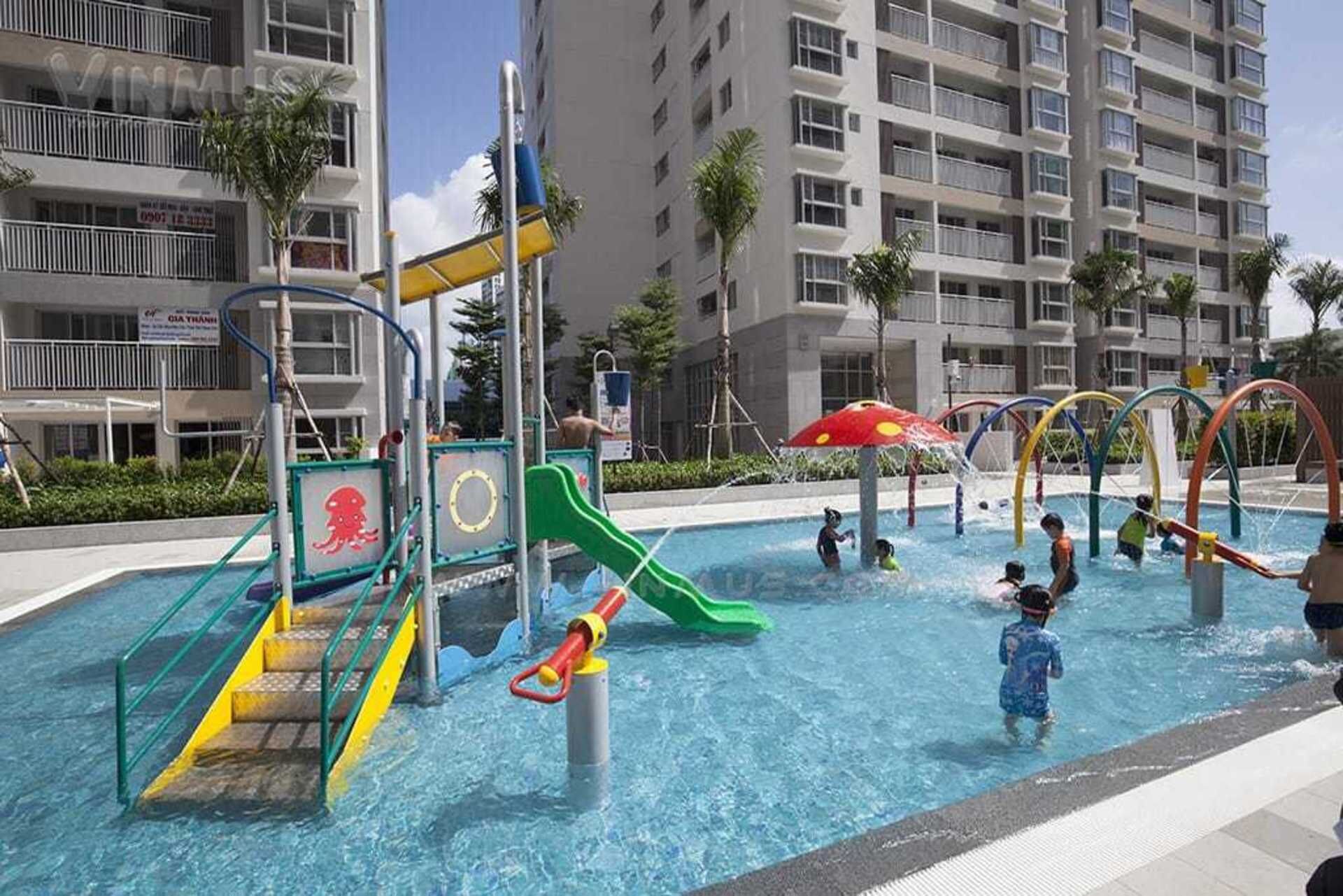 Apartamento, várias camas | Piscina | Piscina externa