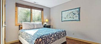 Blue Ridge Bliss | Mountain Home with Hot Tub & Stunning Views!
