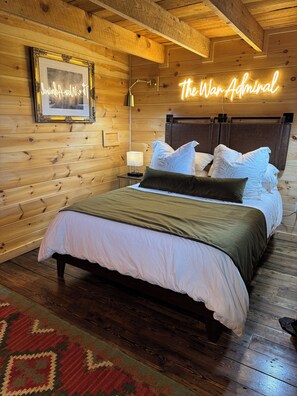 WiFi, bed sheets