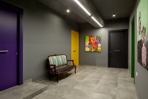 Exterior - GK Ermou (Athens)