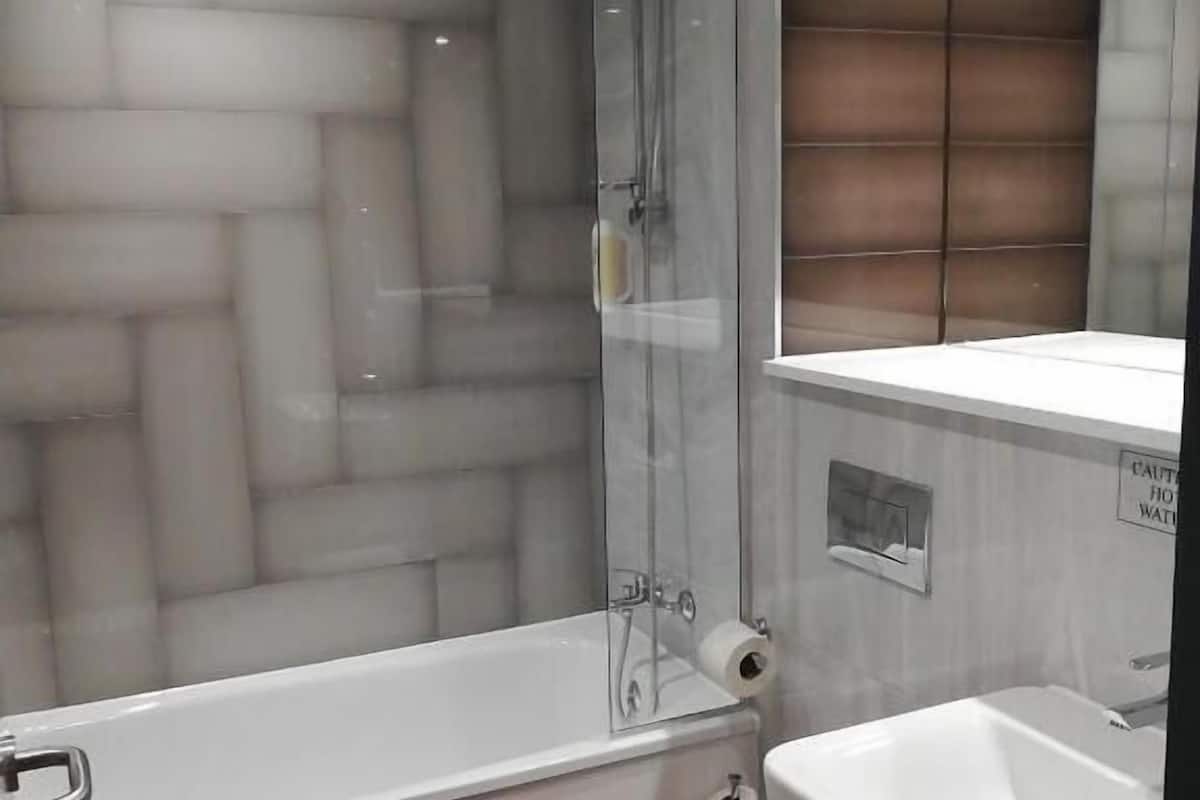 free toiletries, hair dryer, towels