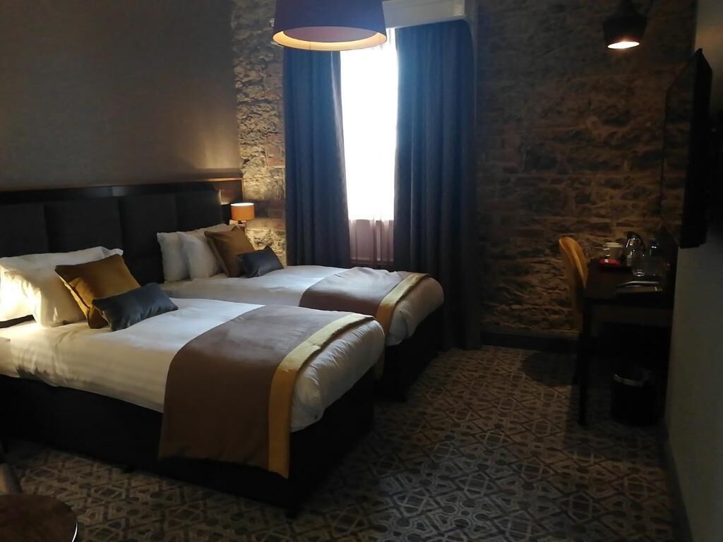 double or twin room | 1 bedroom, hypo-allergenic bedding, individually decorated, desk