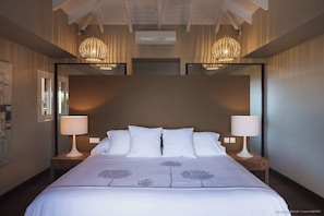 3 habitaciones, tabla de planchar con plancha, wifi y ropa de cama 