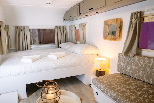 Modern Vintage | Con stile personalizzato, con arredamento individuale, Wi-Fi gratuito