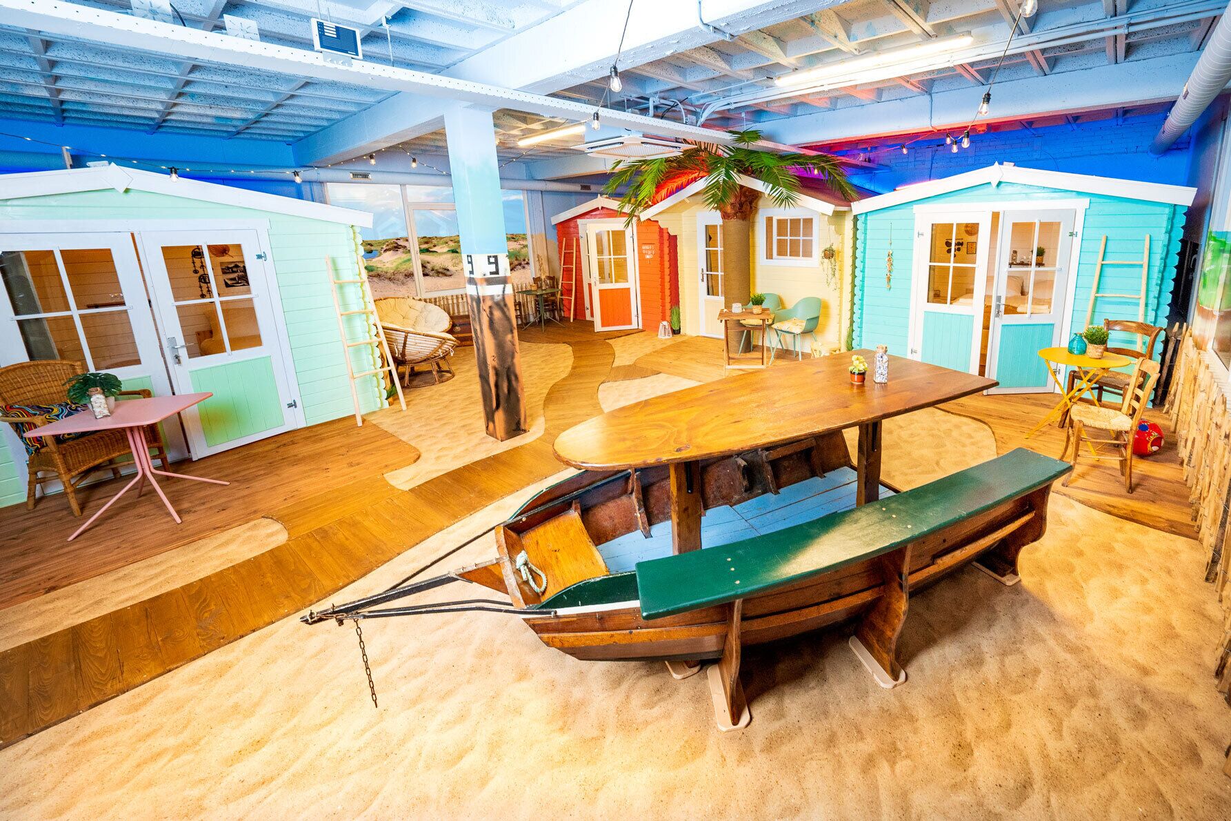 At the Beach (Ground floor or first floor) | Individually decorated, individually furnished, free WiFi, bed sheets