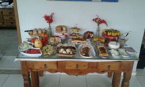 Desayuno buffet incluido todos los días