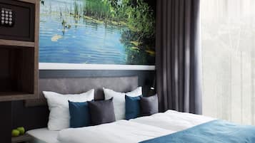 Literie de qualité supérieure, coffres-forts dans les chambres, bureau