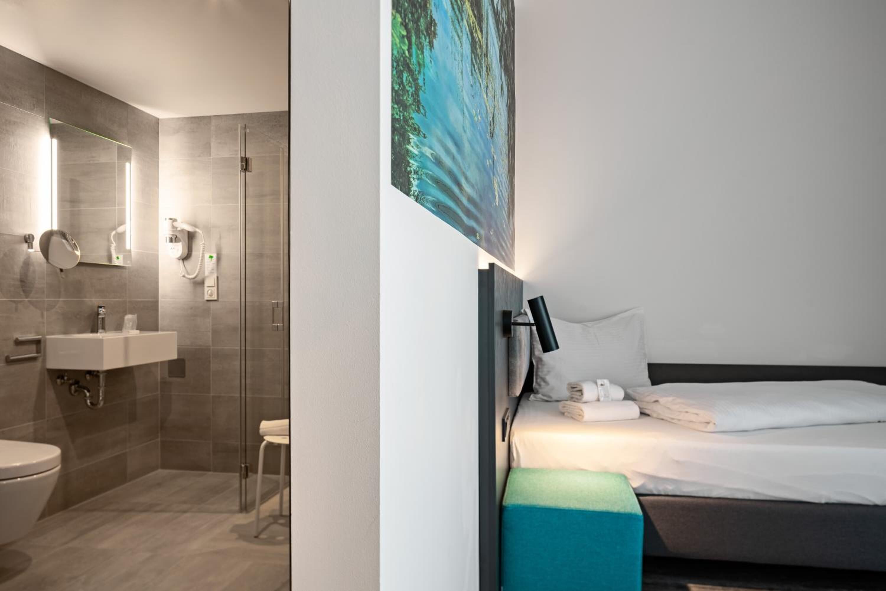 premium bedding, in-room safe, desk, soundproofing