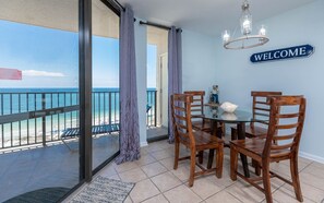 Dining - Orange Beach Alabama, 1 Bedroom Phoenix East 22102 (Orange Beach)