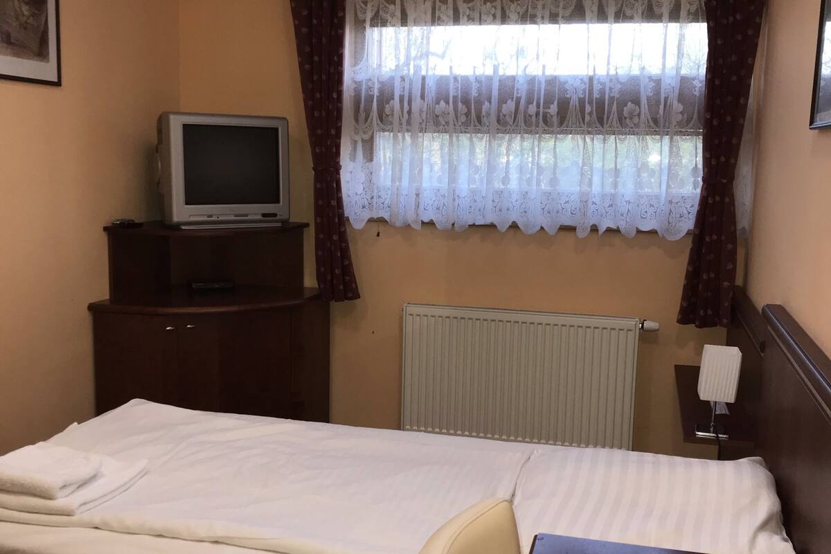 Departamento, cocineta | Escritorio y wifi gratis
