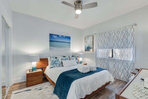 5 bedrooms, iron/ironing board, free WiFi, bed sheets - Shore to Please- Private Beach- Amazing View (Santa Rosa Beach)