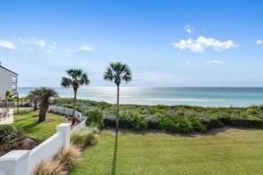 Property grounds - Shore to Please- Private Beach- Amazing View (Santa Rosa Beach)