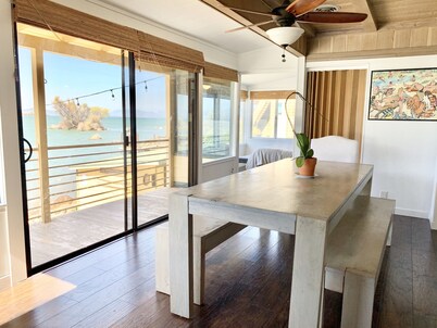 The Perch - Luxury House on the Lake