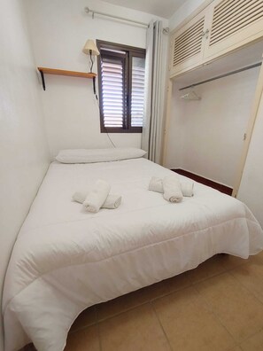 2 bedrooms, free WiFi - Appartamento Formentera suite 2 (Es Pujols)