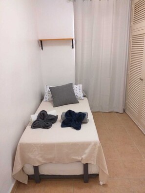 2 bedrooms, free WiFi - Appartamento Formentera suite 2 (Es Pujols)