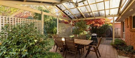 Outdoor dining
