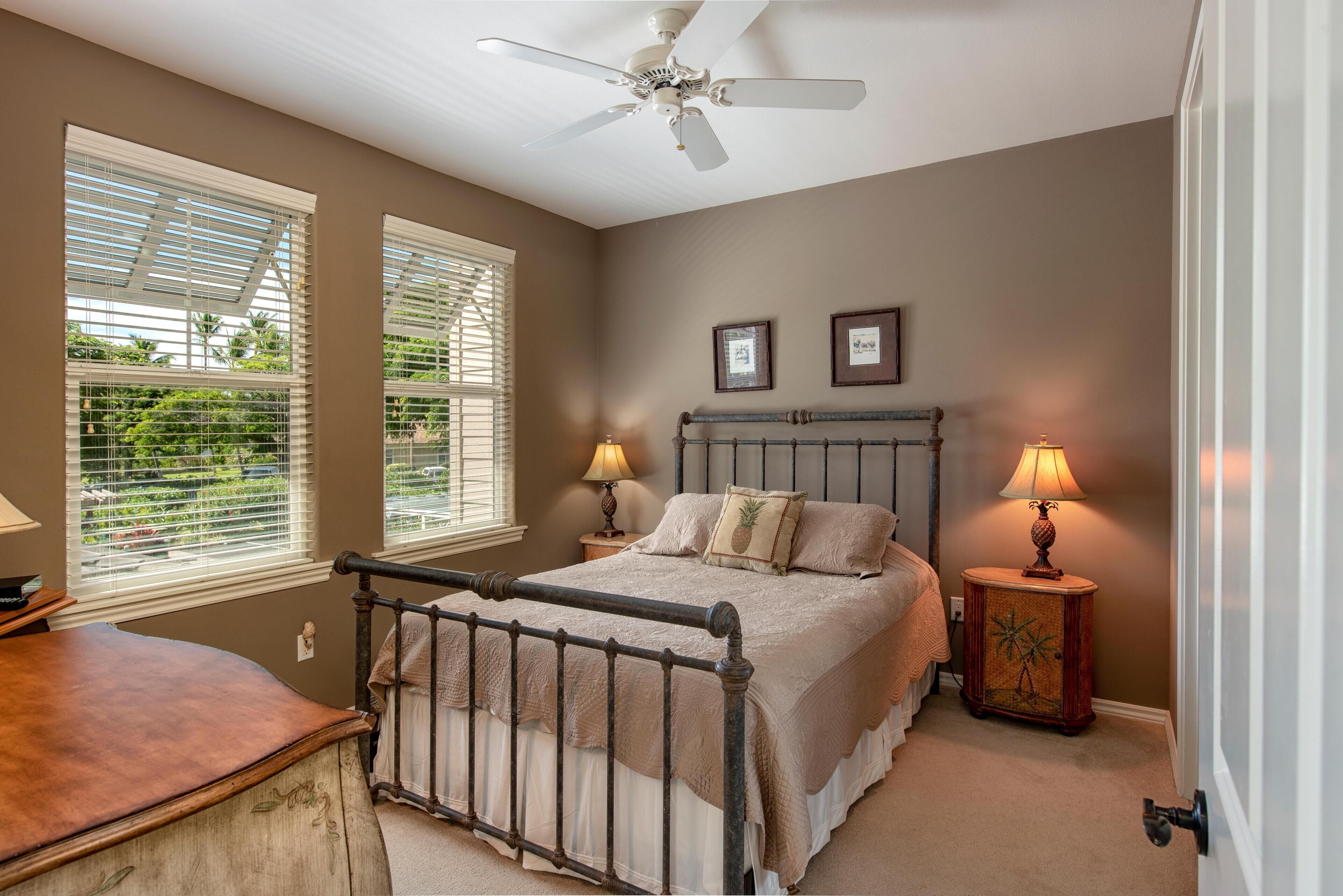 빌라, 침대(여러 개), 골프장 전망 (Fairway Villas Waikoloa F6) | 3 개의 침실, 다리미/다리미판, 침대 시트