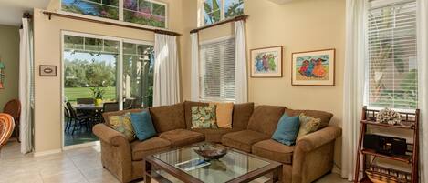 Villa, Multiple Beds, Golf View (Fairway Villas Waikoloa F6) | Living area