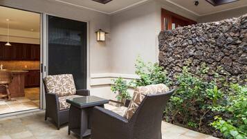 House, Multiple Beds, Mountain View (Villages At Mauna Lani 621) | Property grounds