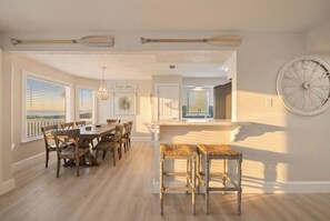 Dining - Oceanfront Home with Pool & Private Beach Walkover (Galveston)