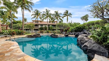 House, 1 King Bed, Golf View (Waikoloa Beach Villas O2) | Pool | Outdoor pool, a heated pool