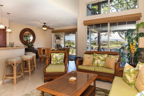 公寓式客房, 多张床, 高尔夫景观 (Golf Villas at Mauna Lani - Unit K5) | 住宿内部