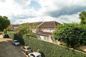 Exterior - Choose To Be Happy @ Seymour # 9 [Studio] (Kingston)