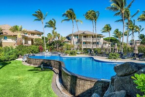 Villa, 1 letto king con divano letto, vista campo da golf (Fairway Villas Waikoloa J21) | Piscina