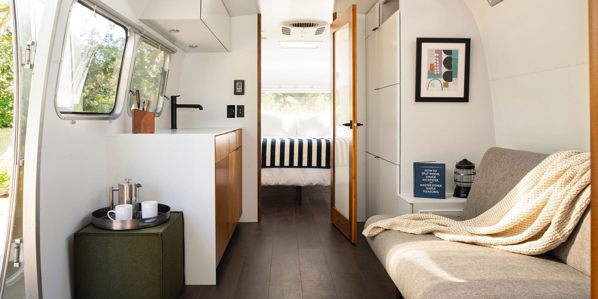 Premium bedding, in-room safe, individually decorated