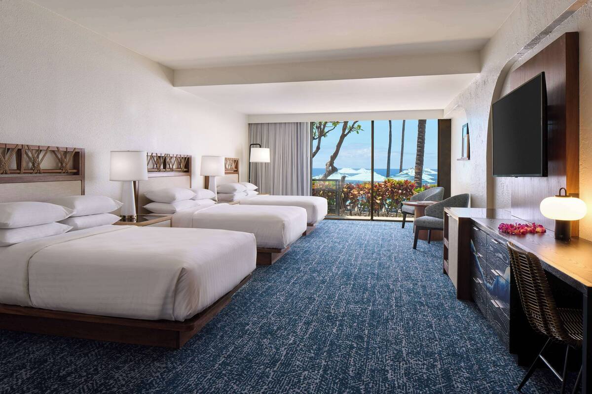 1 bedroom, premium bedding, in-room safe, desk