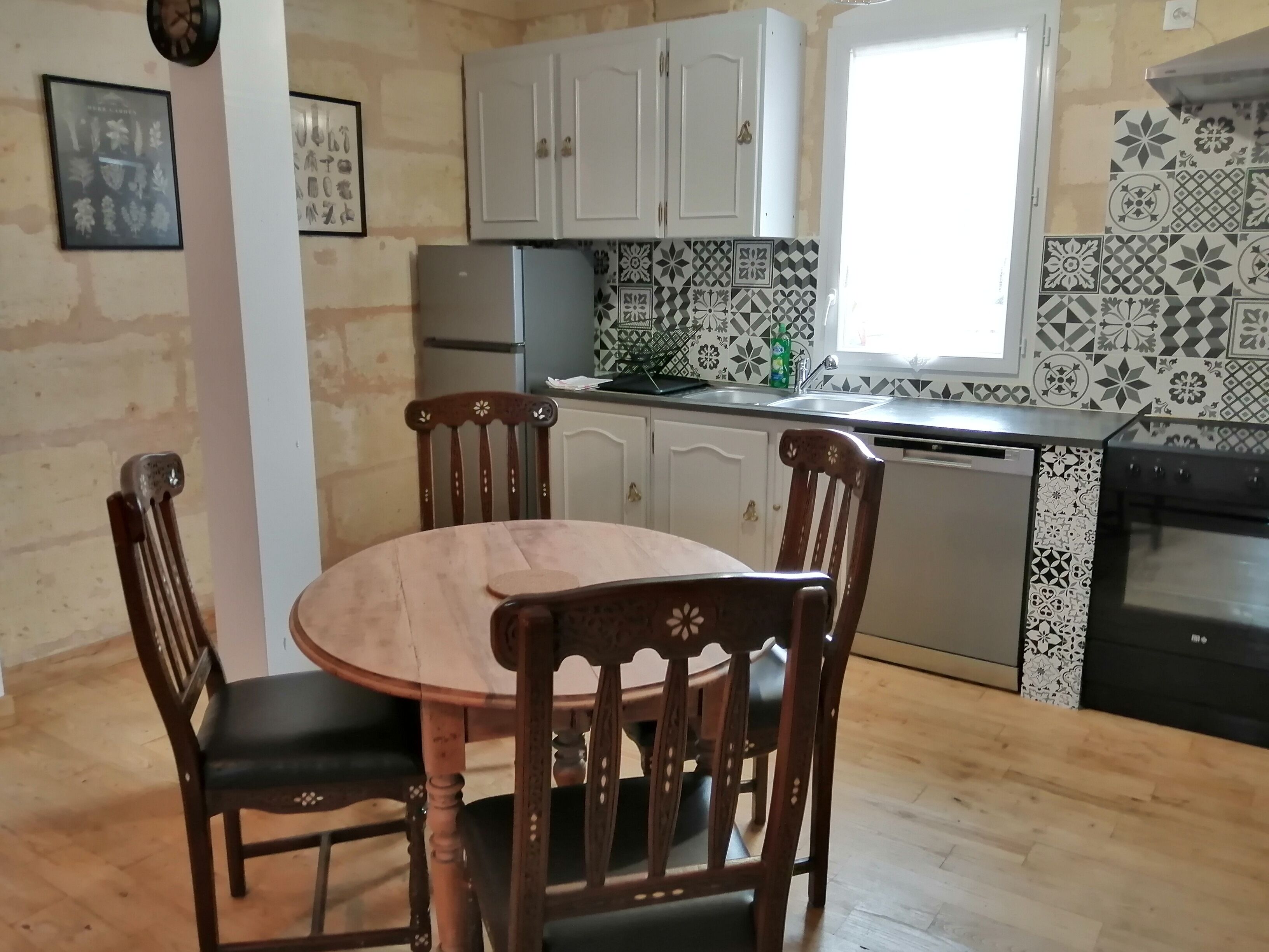 comfort apartment | living area | 80-inch flat-screen tv with cable channels, tv