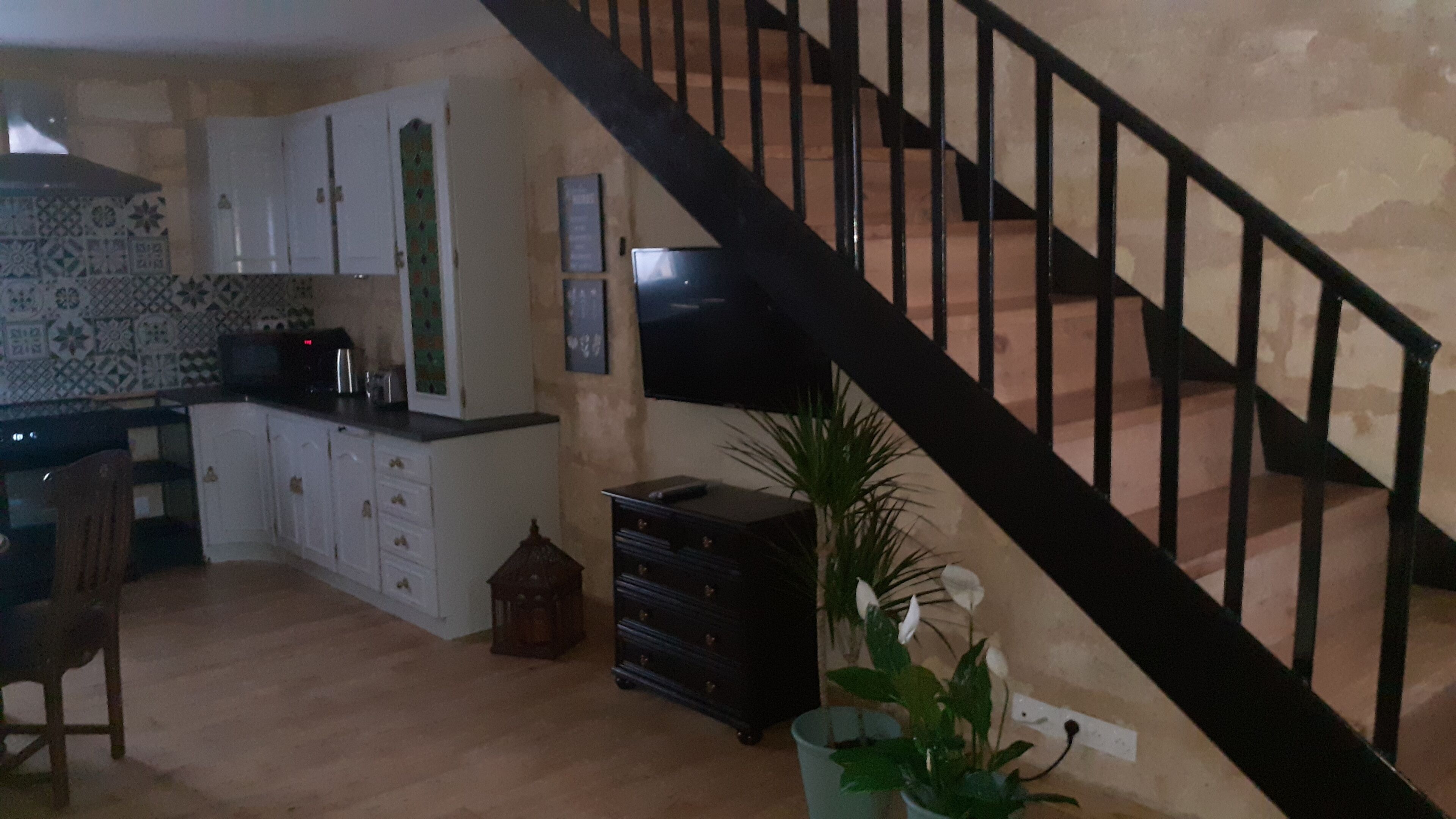 comfort apartment | private kitchen | fridge, microwave, dishwasher, cleaning supplies