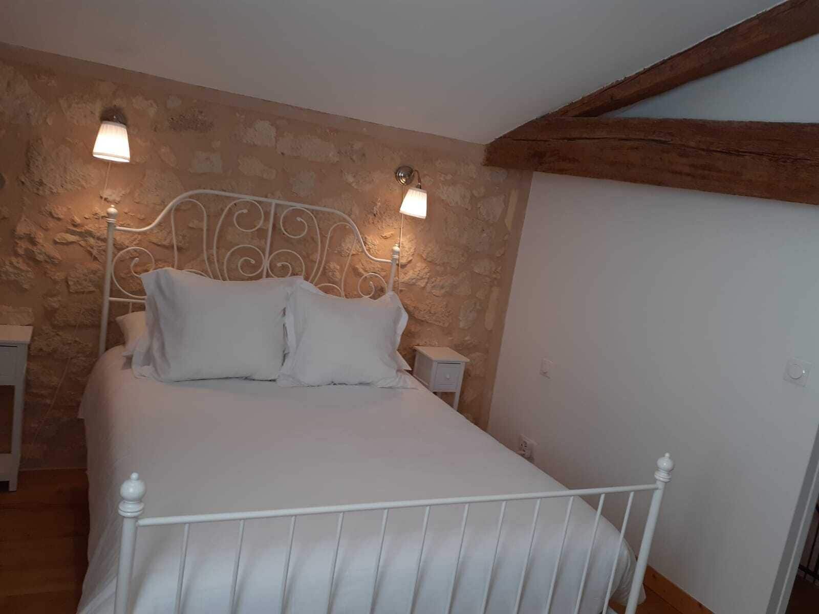 room 1 | premium bedding, soundproofing, iron/ironing board, free wifi