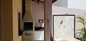 Property grounds - ⭐🌴 House in Guarajuba, 3 Bedrooms with Pool, 150m from the Sea (Guarajuba)