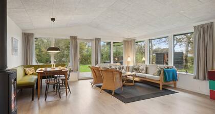 Cozy home in Hjerm with kitchen