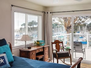 3 soverom, strykejern/-brett, wi-fi og sengetøy