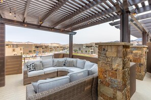 Townhome, Multiple Beds, Mountain View (Our Happy Place) | Balcony