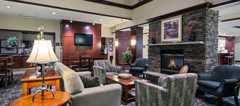 King Suite. Pool. Free Breakfast. Great for Business Travelers!