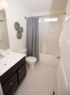 House | Bathroom - Toes in the Water #14 (Ottawa)