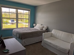 House, Multiple Beds (Spyglass Inn) | 2 bedrooms, free WiFi, bed sheets