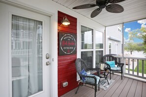 House, 2 Queen Beds (Red Anchor) | Exterior